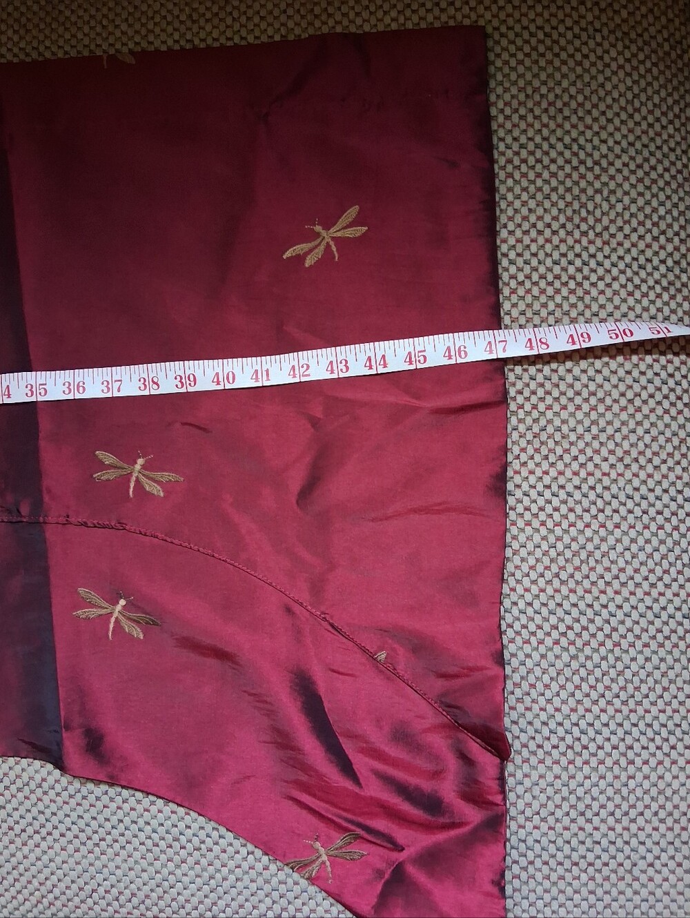 Deep Wine Valances with Gold 💛Dragonfly Accents & Tassels - Picture 12 of 16